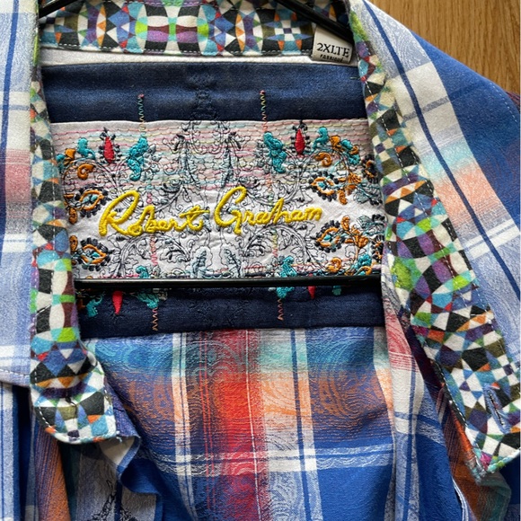 Robert Graham 3 XL - Picture 2 of 3